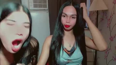 IRISH AND TRIXIE online show from March 12, 2:36 am