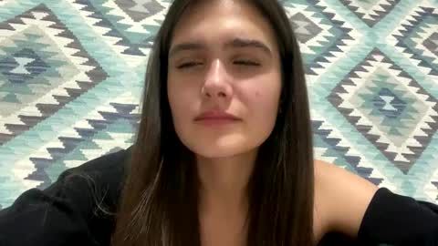 irisss31 online show from September 11, 7:47 pm