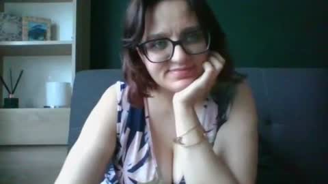 Paris online show from July 16, 5:45 am
