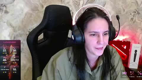 Irwi Tomboy online show from March 30, 4:39 pm