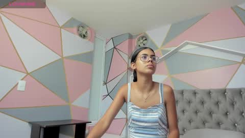    online show from February 6, 6:24 pm