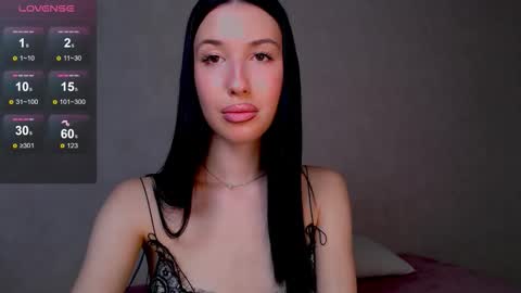 Bella online show from October 3, 12:54 pm