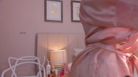 Hii I AM ISABELA   online show from July 15, 11:37 am