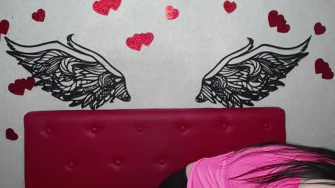 IsabelBlackberry online show from March 9, 4:22 pm