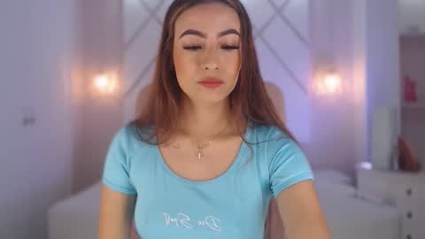 Isa  online show from October 6, 3:29 pm