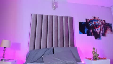   online show from March 15, 7:21 am