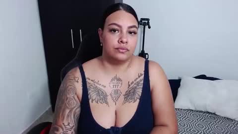  estefania online show from December 10, 11:11 am