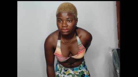 isabella online show from March 4, 5:03 am