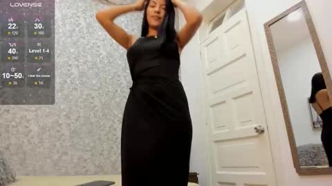 isa  online show from January 29, 7:53 pm