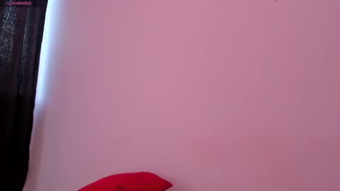 isabella online show from December 29, 10:25 pm