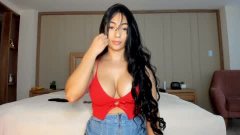 ISABEL online show from January 26, 10:24 pm