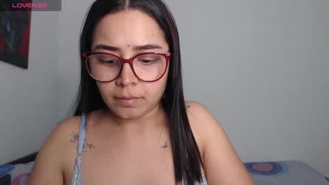 Emma online show from December 18, 3:37 am