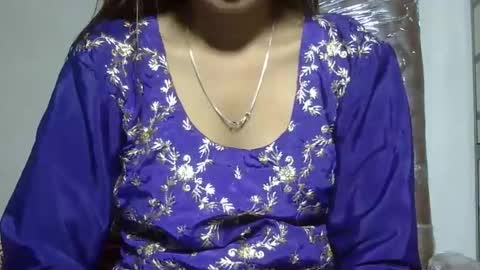 ishika_ishu online show from February 15, 4:50 pm