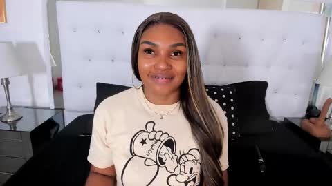 Vanessa online show from March 3, 11:38 am