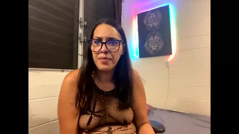 BiancaRose online show from March 5, 9:16 am