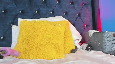 Issa online show from May 30, 2:31 am