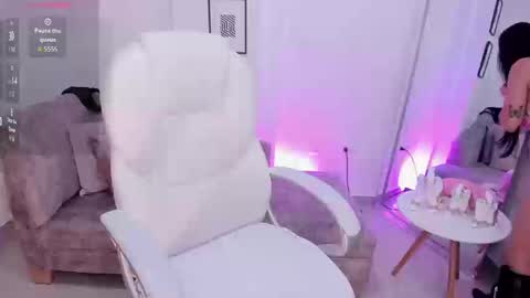 issi_loren online show from September 10, 8:53 pm