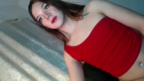 EZZIE online show from February 25, 8:42 pm