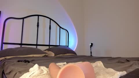 Isabella online show from November 22, 3:04 pm