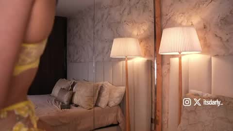     online show from April 14, 5:35 pm