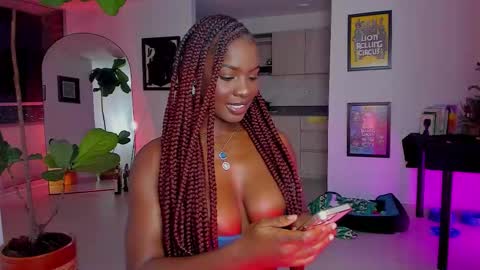 lau online show from March 9, 12:47 am