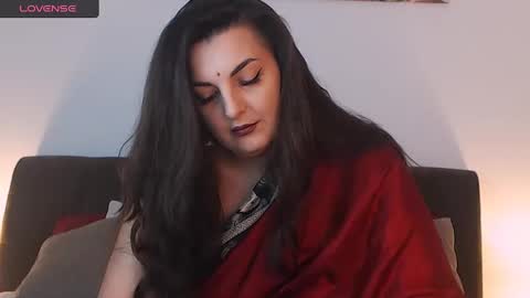 Melissa Khaan online show from December 13, 9:04 am