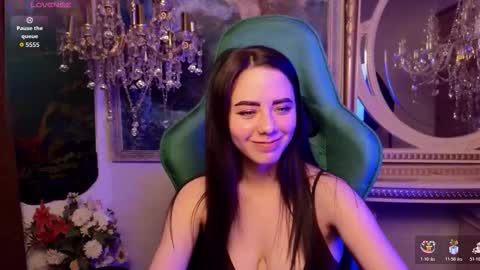 ivorywood_ online show from February 21, 5:13 pm