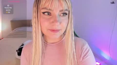 Pamela online show from September 25, 7:40 am