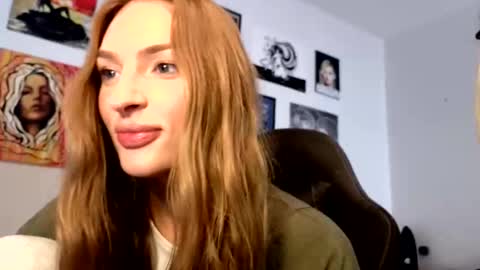 ivygrave online show from October 5, 9:31 pm