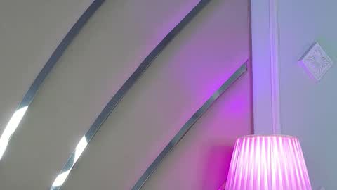 Ivy online show from March 9, 7:28 pm