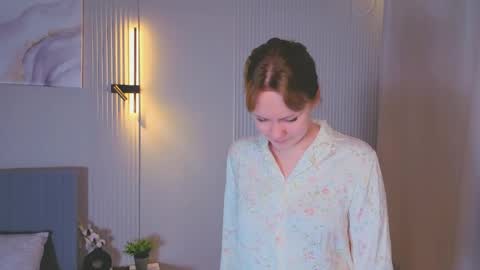 Ivy online show from June 1, 6:26 am