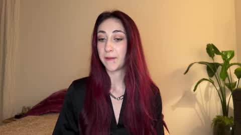 Ivy Rosie online show from February 25, 2:25 am