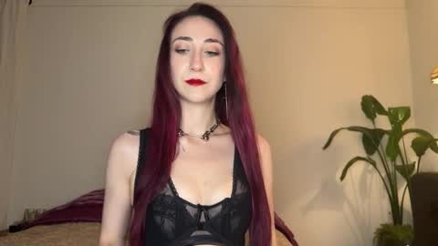 Ivy Rosie online show from February 27, 3:14 am