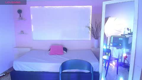 ivyshine7 online show from September 26, 3:59 am