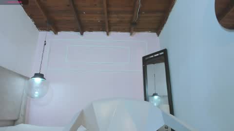 izelevans online show from April 15, 12:39 pm