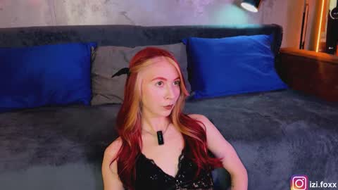 izi online show from November 20, 5:14 pm