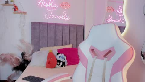 JACOBSS online show from June 2, 6:31 pm
