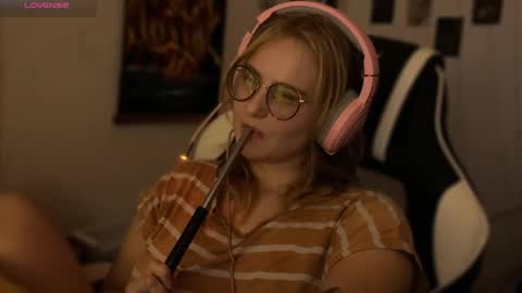 jacywinslat online show from September 11, 6:30 pm