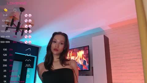 Jade online show from December 13, 7:53 pm