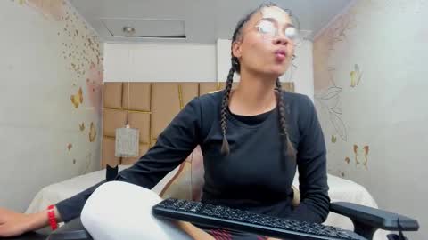 Jade Greeyy  online show from October 24, 5:14 am