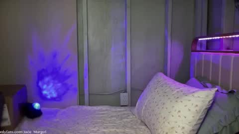 Jade Margot online show from November 23, 3:53 am