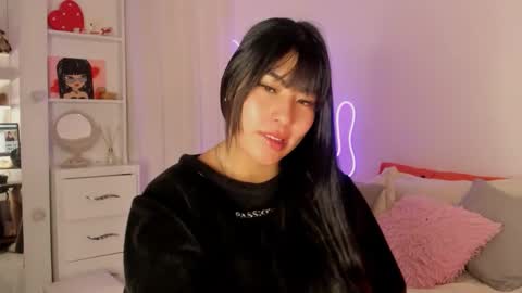 jade_naughty online show from November 24, 10:45 pm