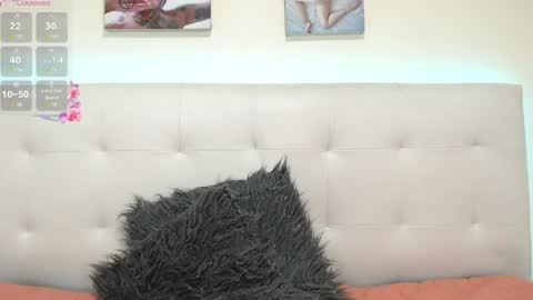 Jadeadamsxx online show from May 8, 11:28 pm