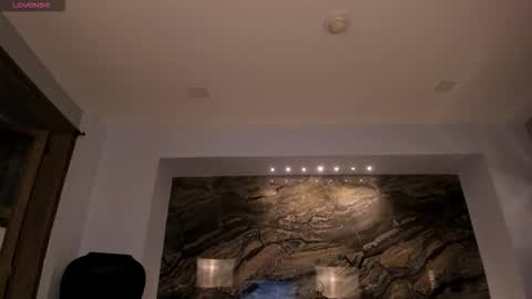 JADE EVANS online show from October 24, 8:49 pm