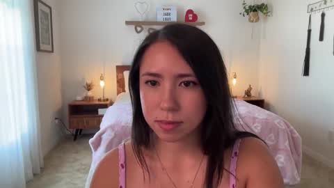 Jade Love online show from February 11, 9:05 pm