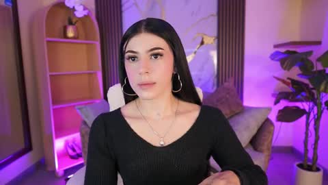 Jade Summer online show from June 2, 11:44 am