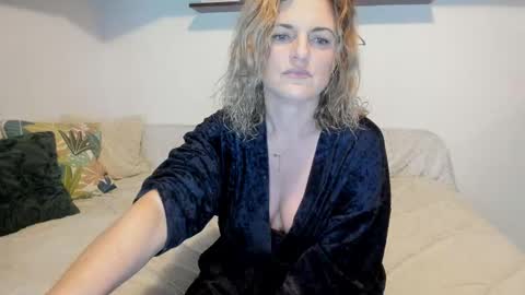 elena online show from February 23, 2:45 am