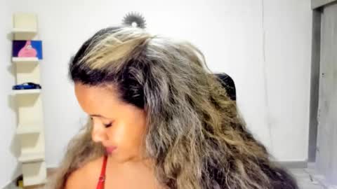 jan_milkhot online show from March 6, 3:56 am