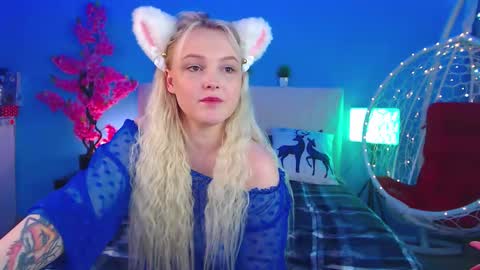 lola online show from January 14, 3:44 am