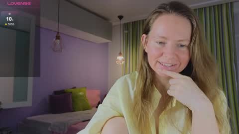 janepearl online show from February 1, 11:16 pm